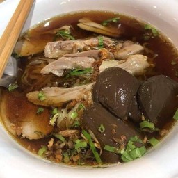 ก๋วยเตี๋ยวเป็ด(พิเศษ)