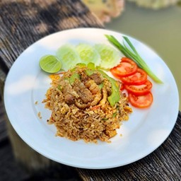 ข้าวผัดน้ำพริกนรก-ปลาสลิด