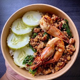 กะเพรากุ้ง +หมูสับ