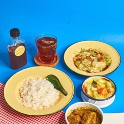 ราดข้าว 3 อย่าง