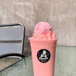 สตอเบอรี่มิลเชค