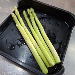 หน่อยไม้ฝรั่ง