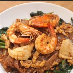 ผัดซีอิ้วทะเล