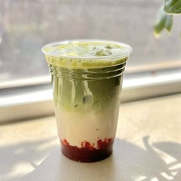 มัทฉะ สตอเบอรี่