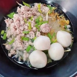 ก๋วยเตี๋ยวน้ำใส