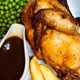 โรสท์ไก่ทอดครึ่งตัว กับ ชิพส