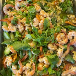 ผัดผักรวมใส่กุ้ง