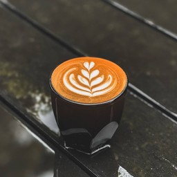 คาปูชิโน่ร้อน