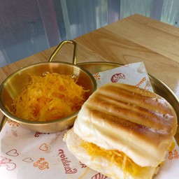 ปังปิ้งฝอยทอง