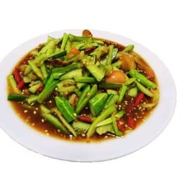 ตำแตงกวา