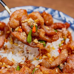 ข้าวหมูทอดกระเทียม