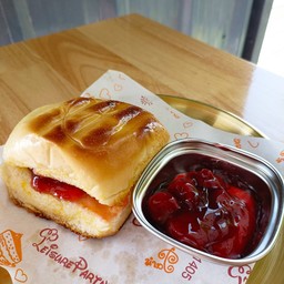 ปังปิ้งสเปรดสเตอเบอรี่