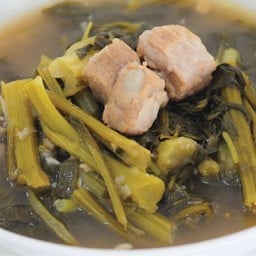 จอผักกาดใส่ซี่โครงหมู