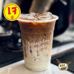 iced Oatmilk latte -ลาเต้ นมโอ๊ต