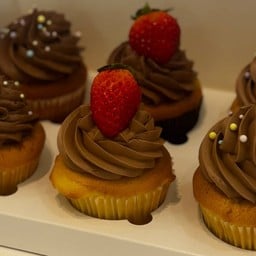 PARIN CAKE Homemade เค้ก ขนมหวาน คาเฟ่ เครื่องดื่ม