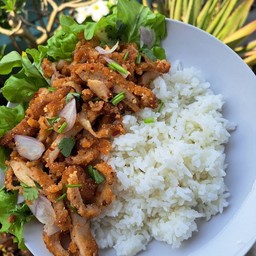 [เซตสุดฮิต] ข้าวยำไก่แซ่บ + ข้าวกระเพราหมูสับ