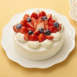Special Strawberry  Whole Cake 14 cm