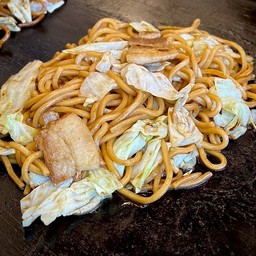 Shoyusoba Pork ยากิโซบะผัดโชยุหมู