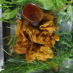 เกี่๊ยวไก่