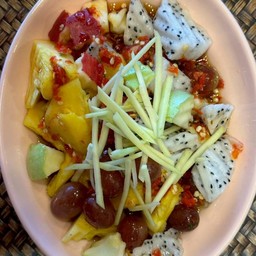 ยำผลไม้