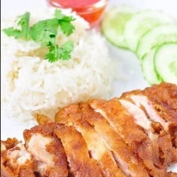 ข้าวมันไก่ทอด