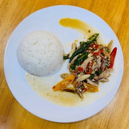 ข้าวกระเพรากล้ามปูอ่อน.