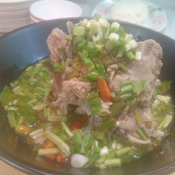 เล้งแซบ