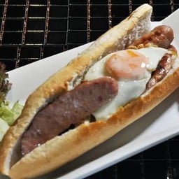 ไส้กรอก กับ ไข่