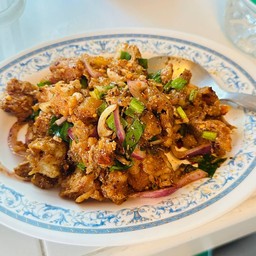 ยำไก่แซ่บ(เนื้อสะโพก)