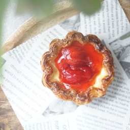 ทาร์ตไข่สตรอว์เบอร์รี