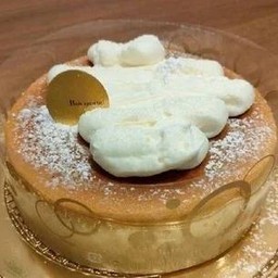 Souffle Cheese Whole Cake 14 cm