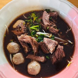 ก๋วยเตี๋ยวชายป่า สาขา 2 ท่าลาด