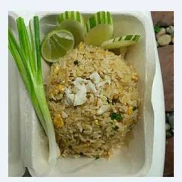 ข้าวผัดปู