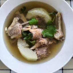 ลาบเป็ดยายผ่อง