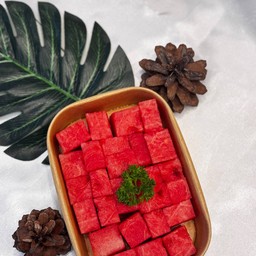 Fern‘s Finest Fruits ผลไม้ปอก