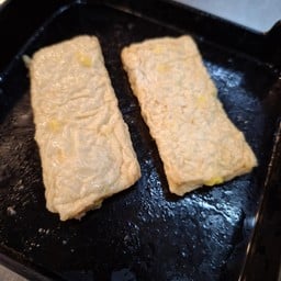 ฟองเต้าหู้ใส้ข้าวโพด