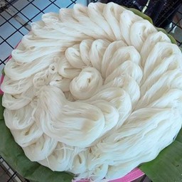 ขนมจีน