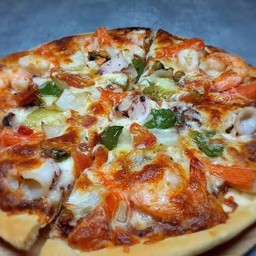 พิซซ่าหน้าบาร์บีคิว