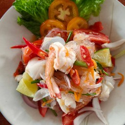 ยำเทวดา by ผู้หญิงขี้เมา