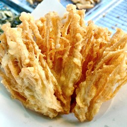 เห็ดเข็มทองทอด