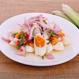 ยำไข่เค็ม