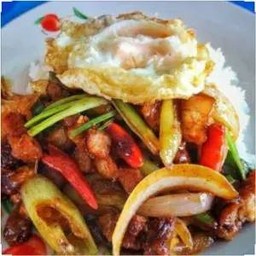 ผัดน้ำพริกเผาไก่ราดข้าว chicken
