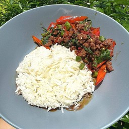 กะเพราเนื้อสับ