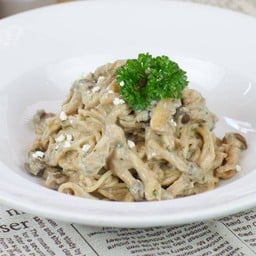 สปาเก็ตตี้เห็ดทรัฟเฟิลเจ