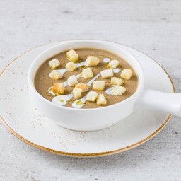 Mushroom Cream Soup with Croutons