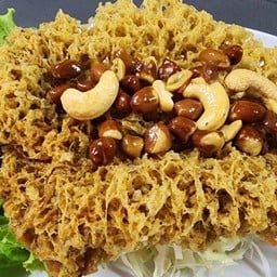 ยำปลาดุกฟู