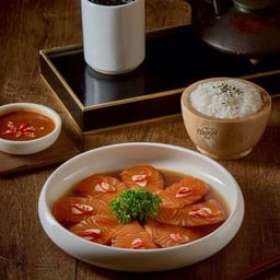 แซลมอนดองโชยุ Salmon Marinaged In Shoyu Sauce