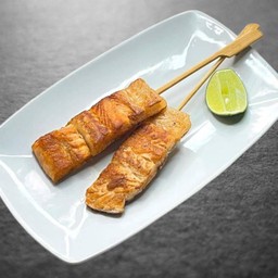 GRILLED SALMON BELLY(Salt/Teriyaki) ท้องปลาเเซลมอนเสียบไม้ย่าง (เกลือ/เทอริยากิ)