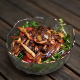 Mushroom Onion Salad