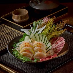 ซาชิมิ หอยเชลล์ญี่ปุ่น